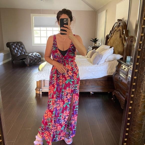 Tropical Summer Dress - Picture 3 of 8